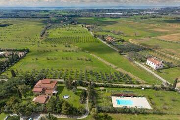 Il Nazareno Il Coppaio