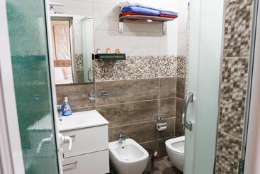 בית מלון כפרי Vila Leo Lux