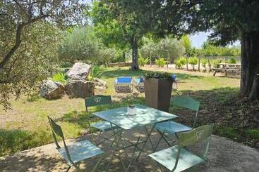 ペンション Le Mazet Gloria