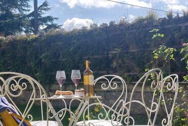 住宿加早餐  Le Jardin De Gassiot