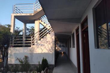 בית מלון כפרי Las Dalias