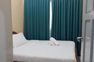 Nassim Hotel And Beach Resort