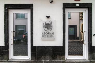 ペンション Azoriani City Hostel Ponta Delgada