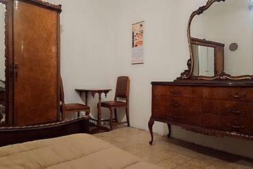 פנסיון Vintage Home Castello