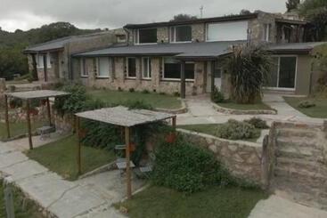 تختخواب و صبحانه Establecimiento La Soleada Suites De Campo