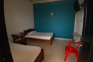 ホテル Bruselas Mutata