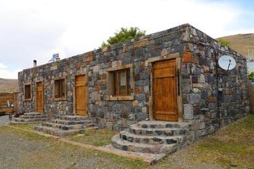 Doğunun Taş Evleri