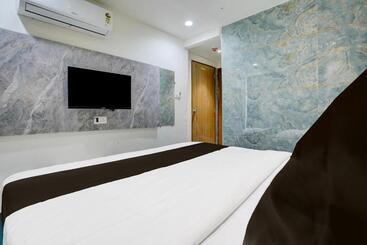 Collection O Hotel Gift Inn