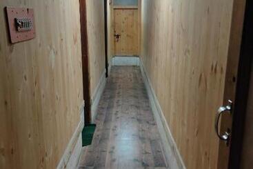 호텔 Mehak And Restarunt