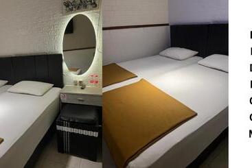 هتل Villa Morphosis