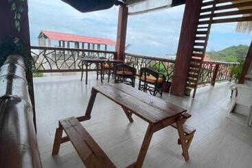 بنسيون Habitación Grupal Cerca De La Playa, Montañita  Wanderlust