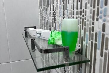 膳宿费 Hens Guesthouse Syariah