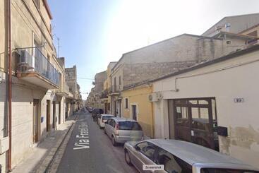 פנסיון I Parienti Ra Zita