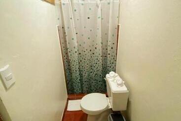 مبيت وإفطار Cabinas Morpho Gardens