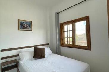 هتل آپارتمان Habitación Familiar #10 Cerca De La Playa  Wanderlust