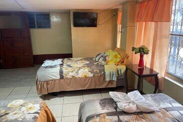 酒店 Hospedaje Baños De Agua Santa