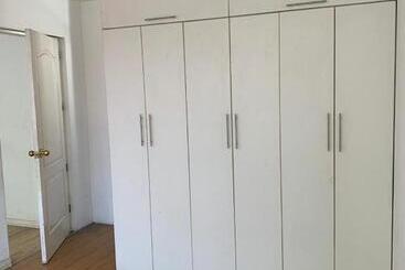 住宿加早餐  Mini Apartamento 1 Habitación Hasta 3 Huéspedes En 2do Piso Vista Calle