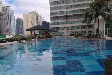 هتل آپارتمان Avery Condo Suite At The Beacon Makati