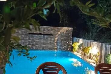 Arnav Villa Farmhouse & Resort