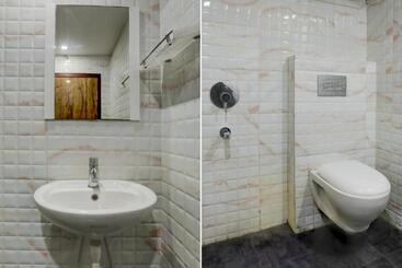 호텔 Queens Resort