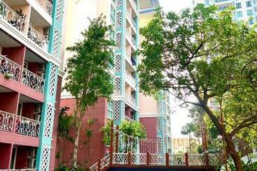 בית מלון כפרי Grande Caribbean Condo By Ping An