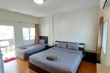 酒店 Loma Beach Resort