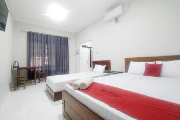Otel Reddoorz Syariah Near Stasiun Purwokerto