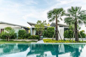 酒店 The River Palm Resort