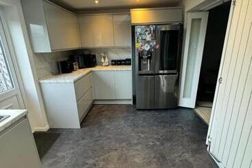 膳宿费 Divine Touch