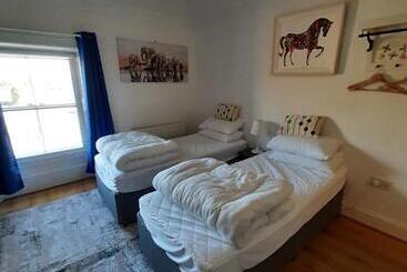 פנסיון Streete Retreat Centre N91 Cf20