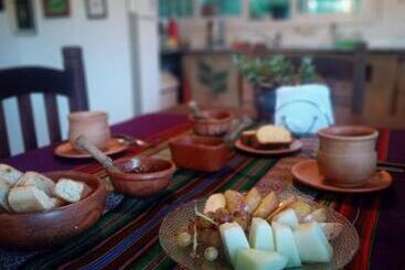 Bed and Breakfast Hostel House Casa De Los Pájaro