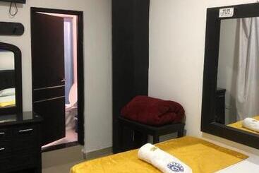 בית מלון כפרי Londres Plaza