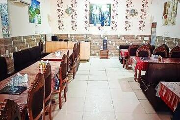 Indraprastha Hotel & Restaurant