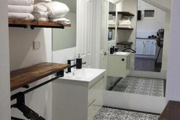 פנסיון Studio On Denne