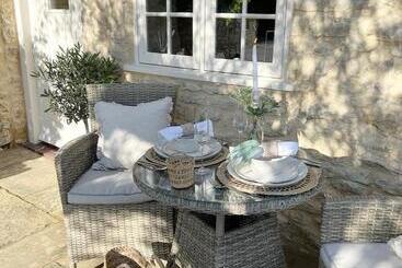 Bed and Breakfast Greystone Guesthouse