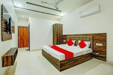 Town House Cafe And Hotel, Kurukshetra