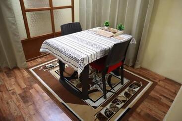 펜션 Saharia S Inn Sneha Hospitality