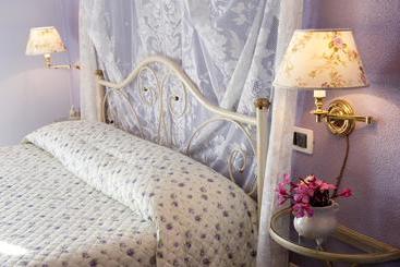 בית מלון כפרי B&b Del Tempo Stretto