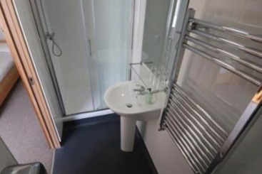 בית מלון כפרי Black Isle Bar & Rooms