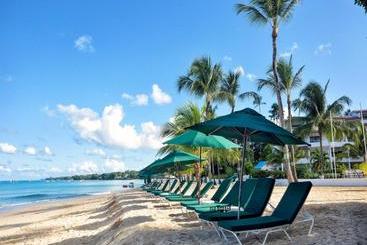 호텔 Royal Glitter Bay Villas