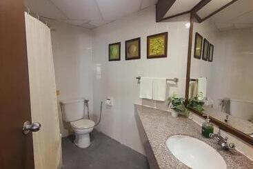 アパートホテル Beachfront Sea