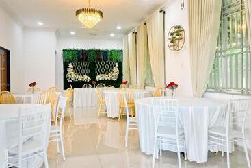 مبيت وإفطار Qiu S Event House Std Double Room