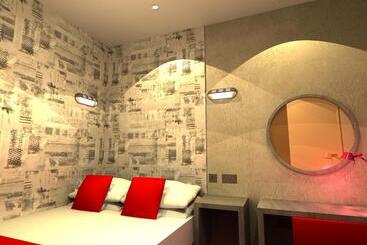 فنادق الكبسولة The Pier Rooms