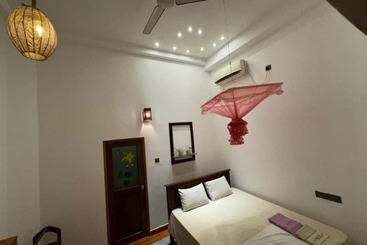 ペンション Room In Villa   Surf 247 Weligama   Deluxe Double Room With Side Sea View