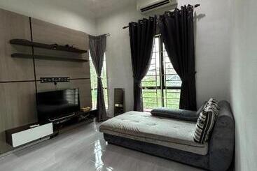 بنسيون Sufi Homestay Kota Bharu