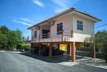 فندق صغير Bee Good Chalet