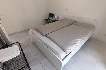 تختخواب و صبحانه Apartaments Claudia Augusta