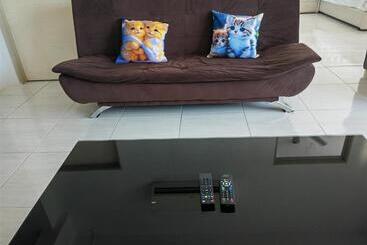 Aparthotel Homestay Pangsapuri Simfoni 3br 7pax Kuah Langkawi