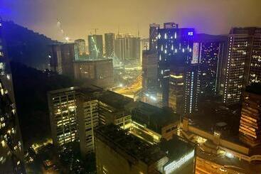 酒店 Immense Studio Empiredamansara/wifi/netflix