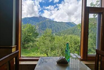 ホテル Sangla Mansion